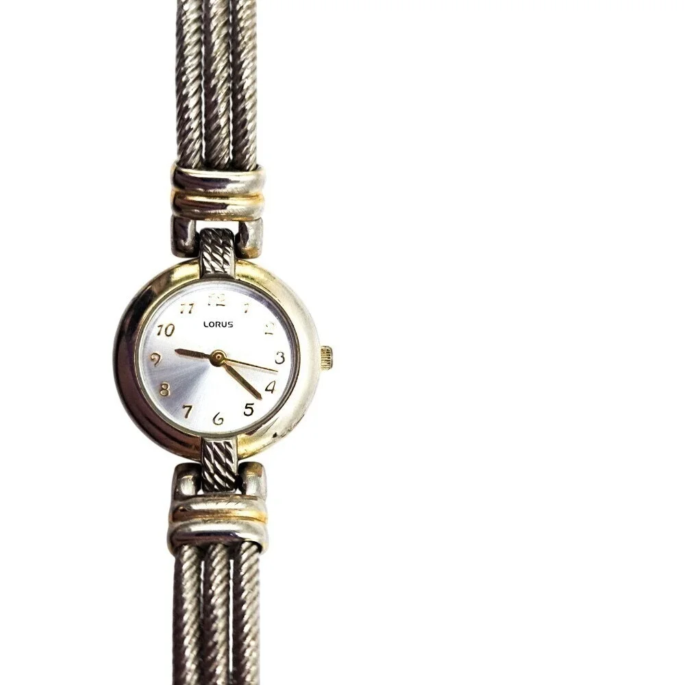 Vintage Lorus Ladies Watch Silver‎ Tone Band Round Face Elegant Dress Wristwatch